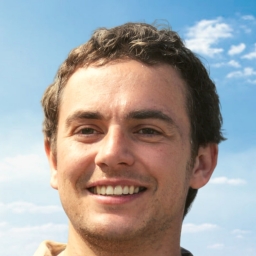 Simon Velten